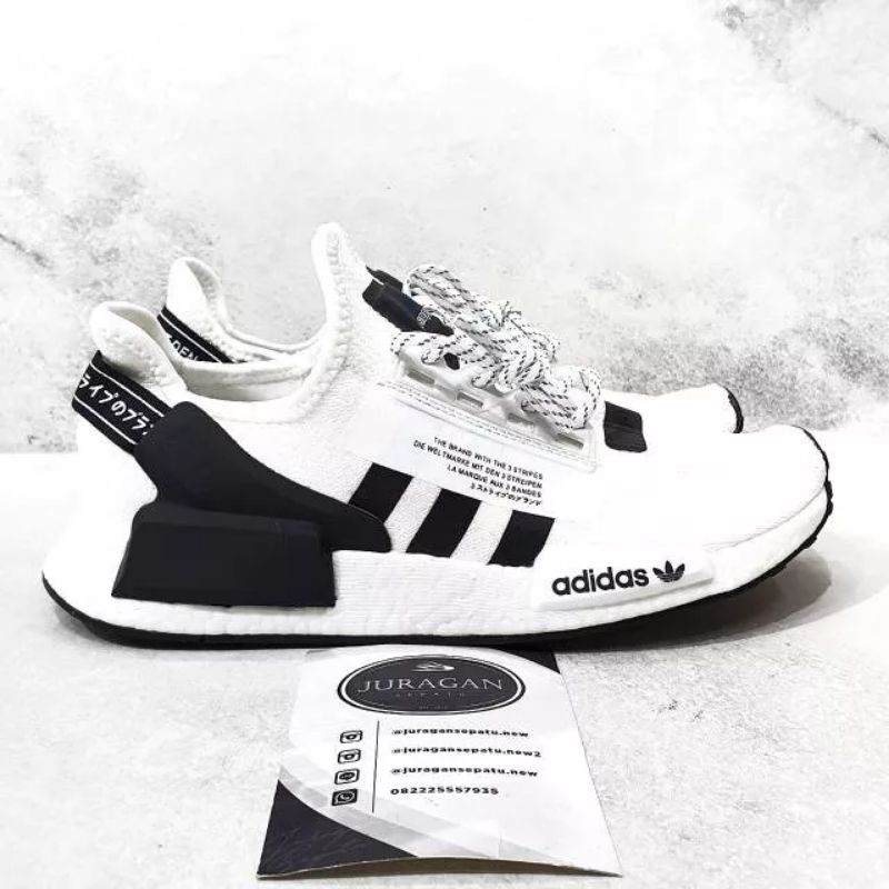 Adidas NMD R1 V2 &quot;Cloud White/Core Black&quot;