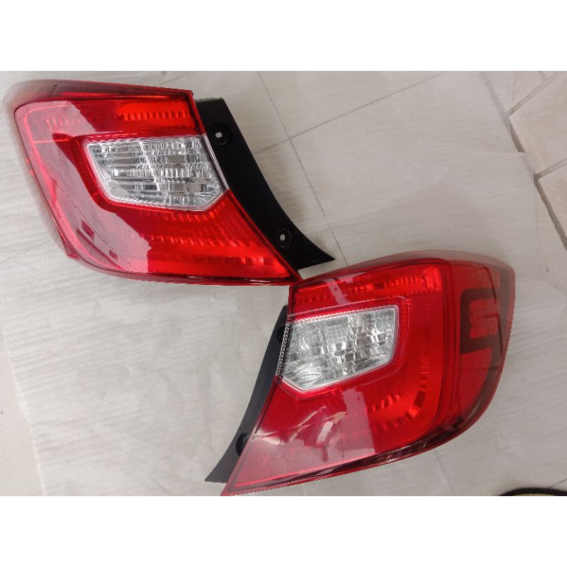 stoplamp lampu belakang Honda Brio Satya