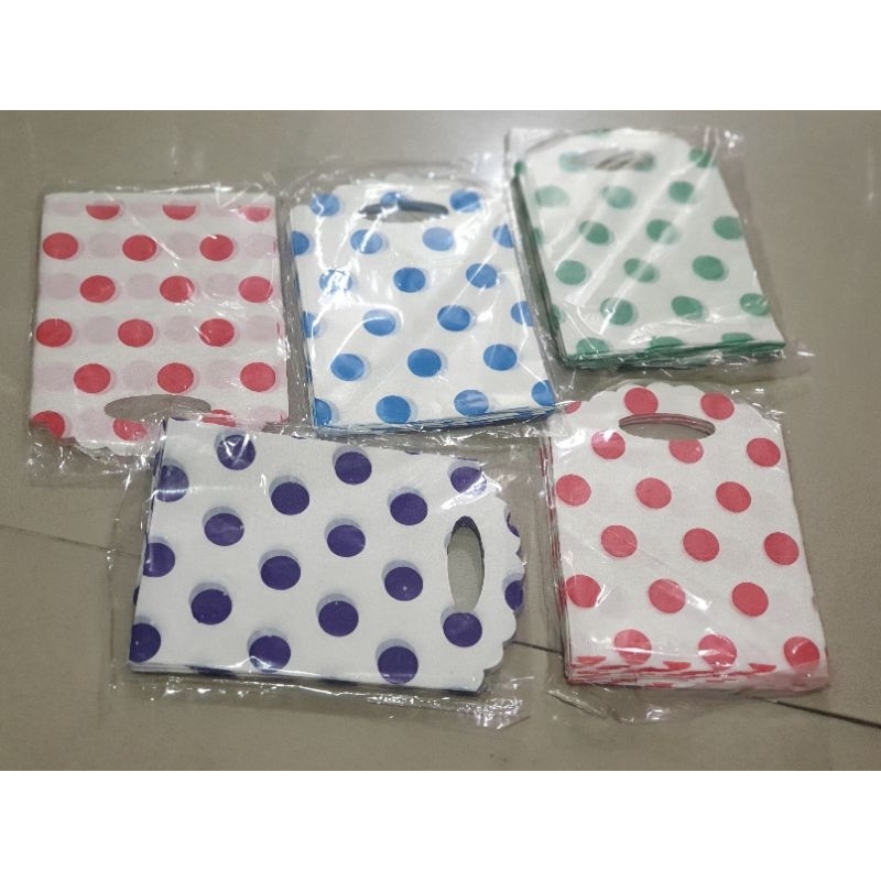 KENCANA - PLASTIK OVAL 10X15 CM (isi 100 Lembar)