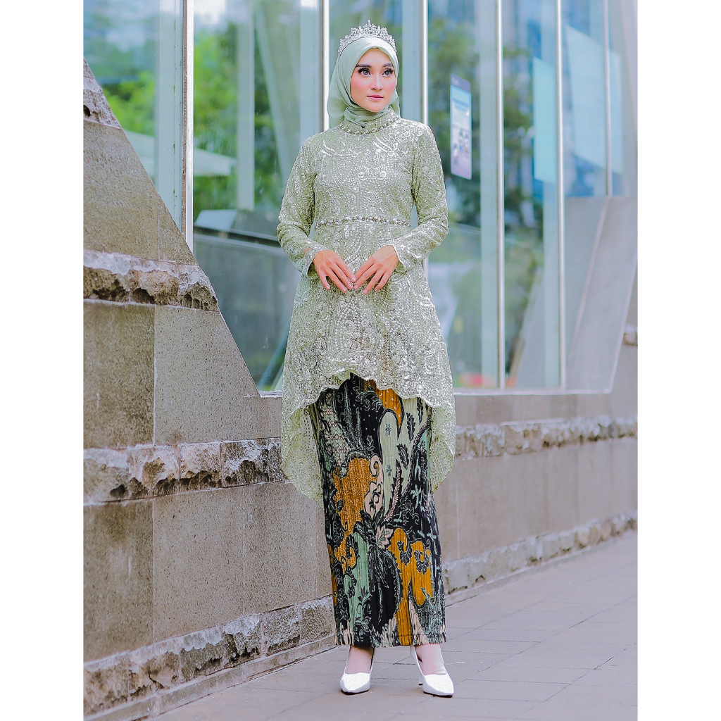 Vanriz Kebaya - Set Kebaya Lesti Paet + Bahan Tile Spider Premium