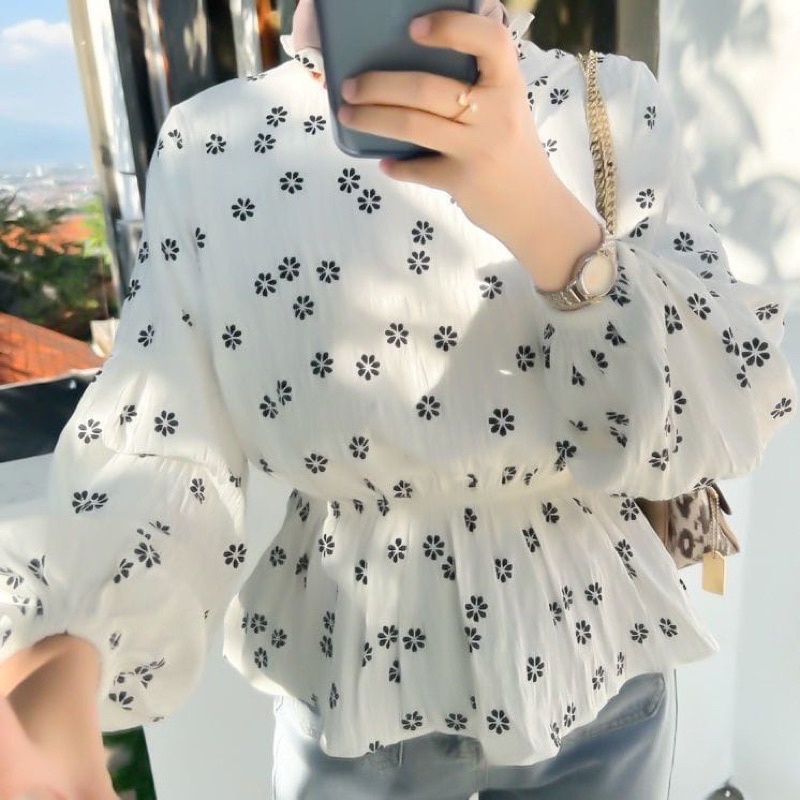 BYTHA FLORAL BLOUSE / ATASAN WANITA MOTIF BUNGA PINGGANG KERUT KOREAN STYLE
