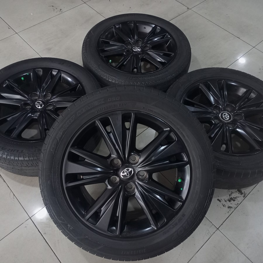 velg mobil second rep Venturer ring 17 pcd 5x114 untuk Venturer, Inova, Camry
