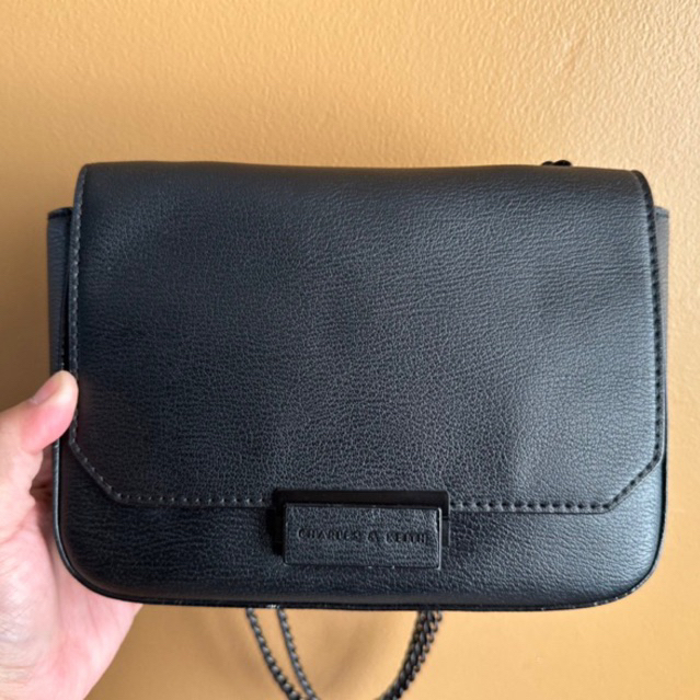 PL Charles and Keith Double Chain Link Crossbody Bag - Ultra-Matte Black PRELOVED ORIGINAL tas ck or