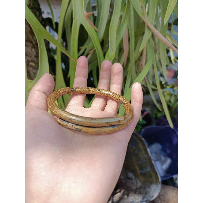 gelang akar Bahar tali arus emas.