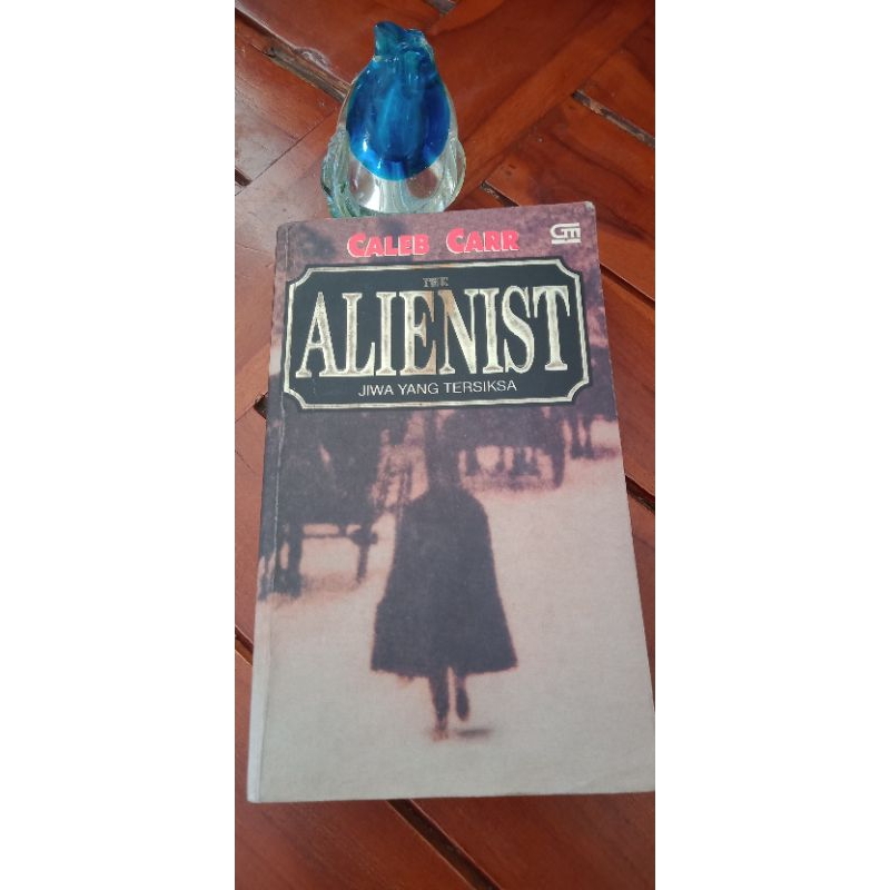 NOVEL THE ALIENIST - CALEB CARR