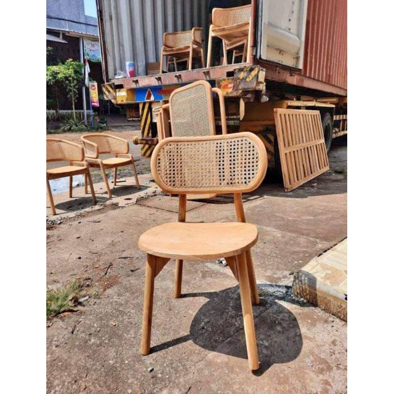 kursi cafe / rotan kayu jati TPK busa