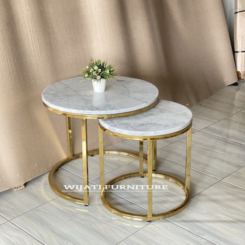 Meja Tamu Marmer Carrara Stainless Gold