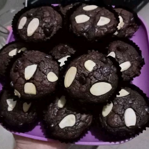 

brownies mini isi 5
