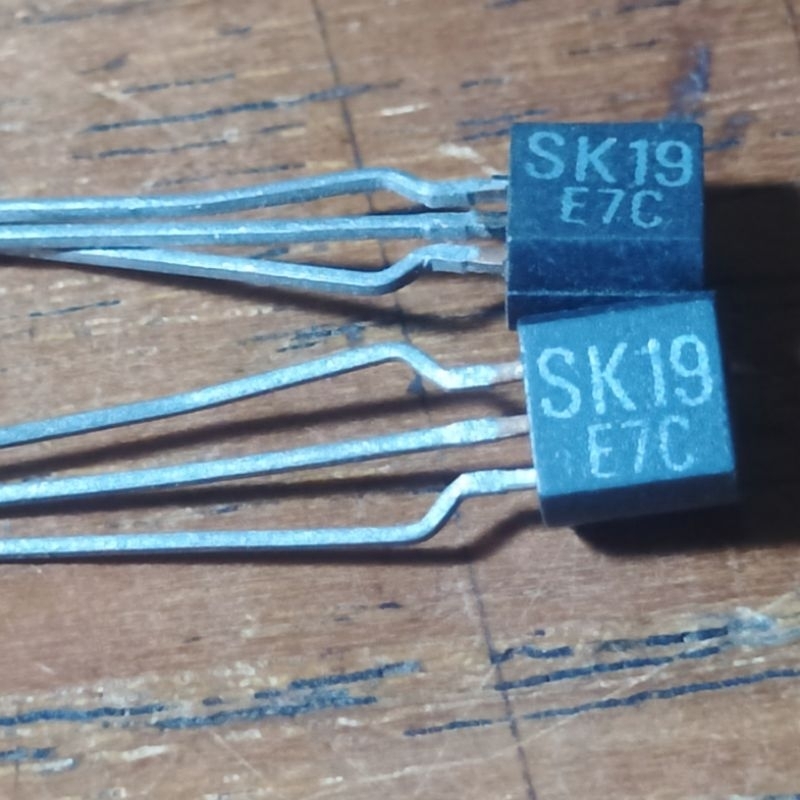 2sk19