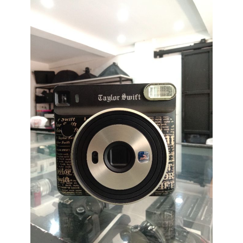 Fujifilm Instax Square SQ6 LIMITED EDITION TAYLOR SWIFT