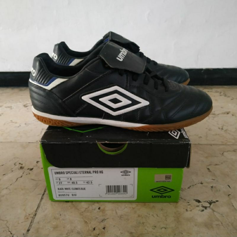 sepatu futsal umbro speciali eternal pro hg size 42,5