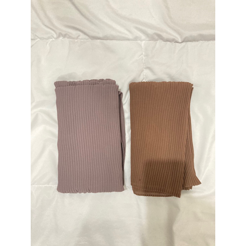 preloved pashmina plisket bundle cappucino dan hazelnut