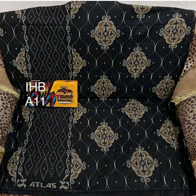 Sarung Atlas Idaman Motif Batik