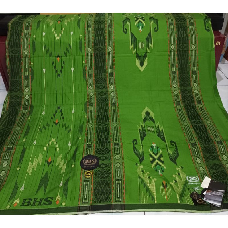 sarung bhs sgl masterpeace gold..
