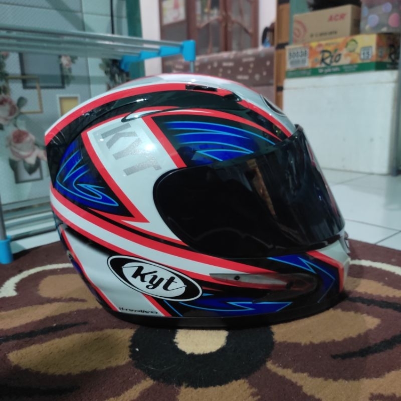 kyt ceviro racer