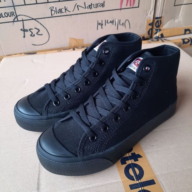 Sepatu Ventela Basic High All Black Original