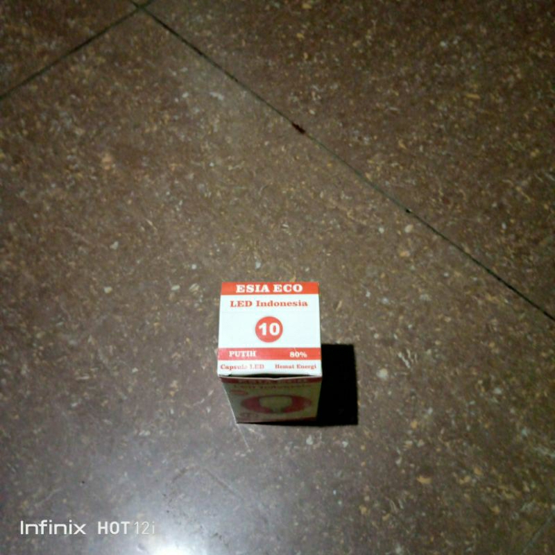 lampu LED Esia