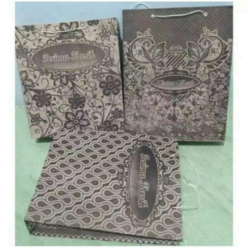 

PROMO 100 PCS PAPERBAG MOTIF BATIK