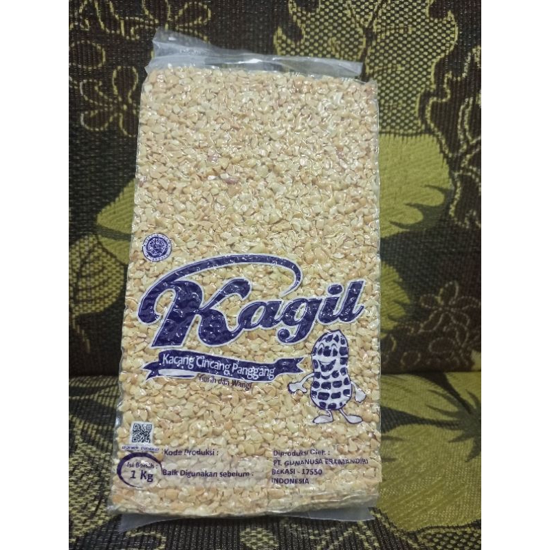 

Kacang cacah sangrai kagil 250gr