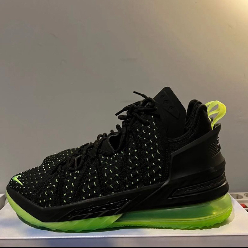 Lebron 18 Dunkman