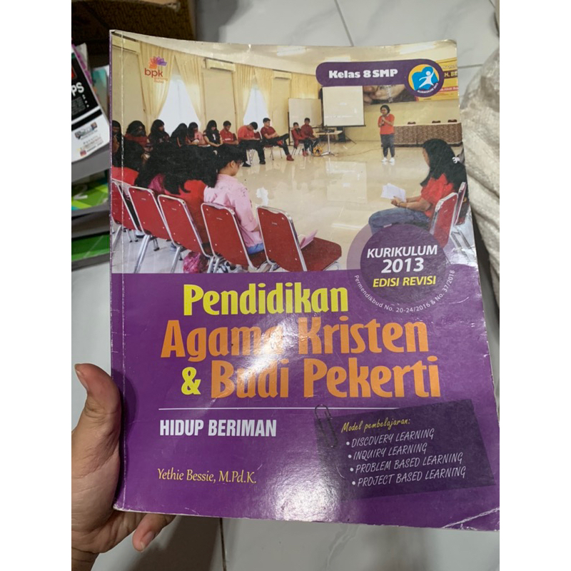 Pendidikan Agama Kristen & Budi Pekerti Kelas 7 8 9 SMP