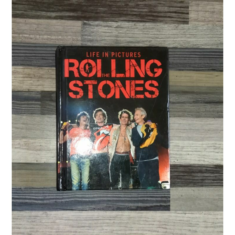 THE ROLLING STONES LIFE IN PICTURES (ORIGINAL)