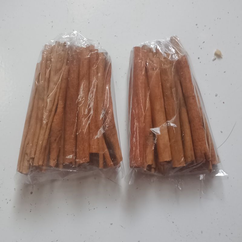 

Kayu Manis fres Stik Murah Berkualitas 50 Gram/ Rencengan.