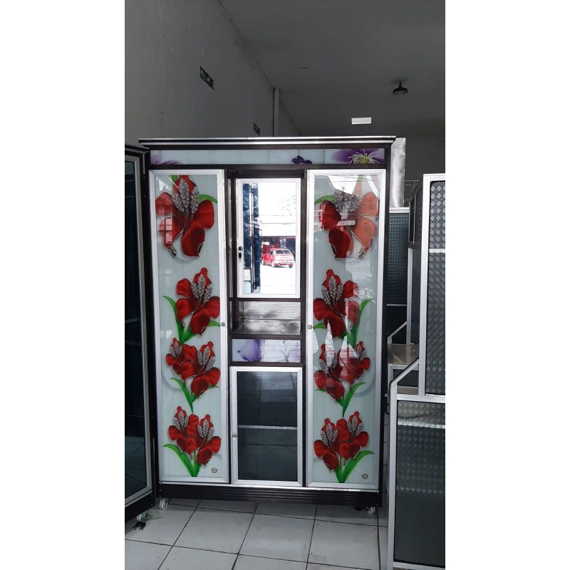 Lemari Baju alumunium 3pintu + Kaca rias
