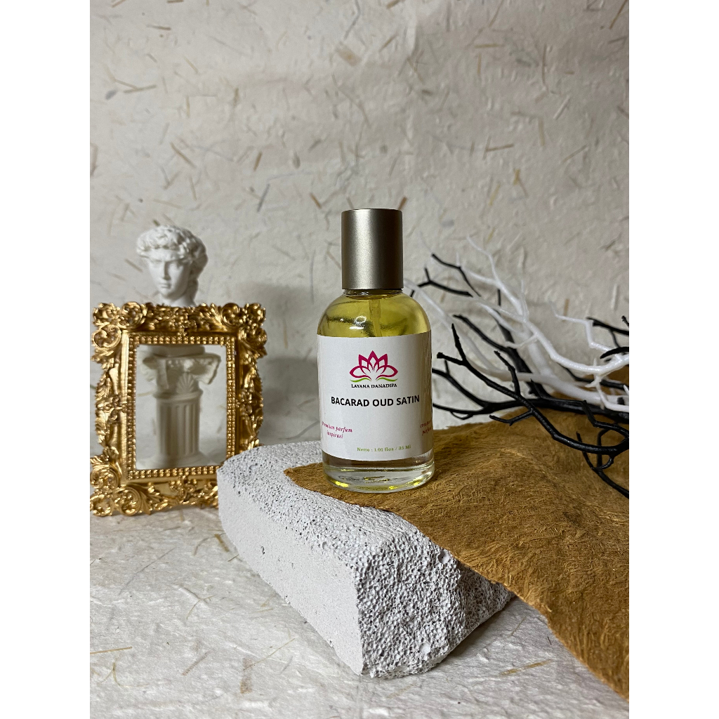 PARFUME BACARAT OUD SATIN