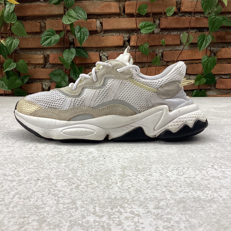 Adidas ozweego Triple white Casual & Runing