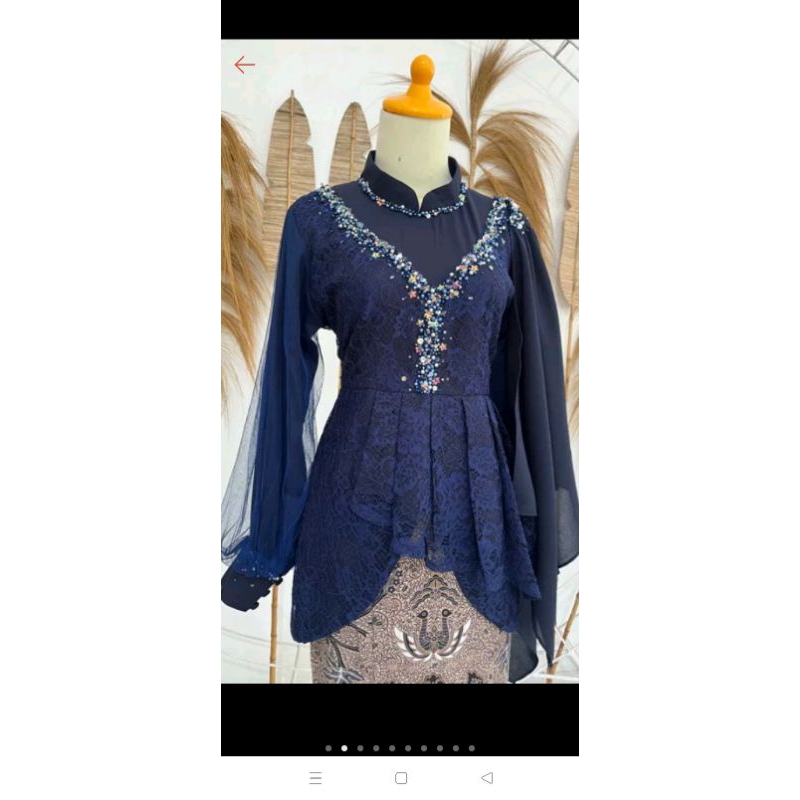 kebaya wisuda//kebaya santily//kebaya modern