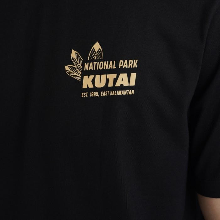 KAOS EIGER PRIA LENGAN PENDEK KUTAI NATIONAL PARK TEES - Black 8000