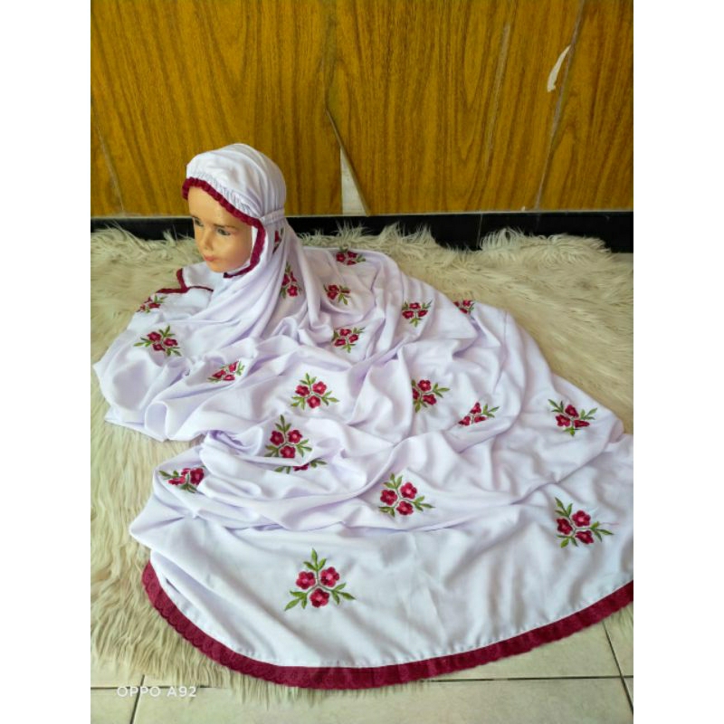 Mukena Polino Terusan Anak Tabur seribu bunga Mukena polino terusan bordir terusan hitam potongan wa