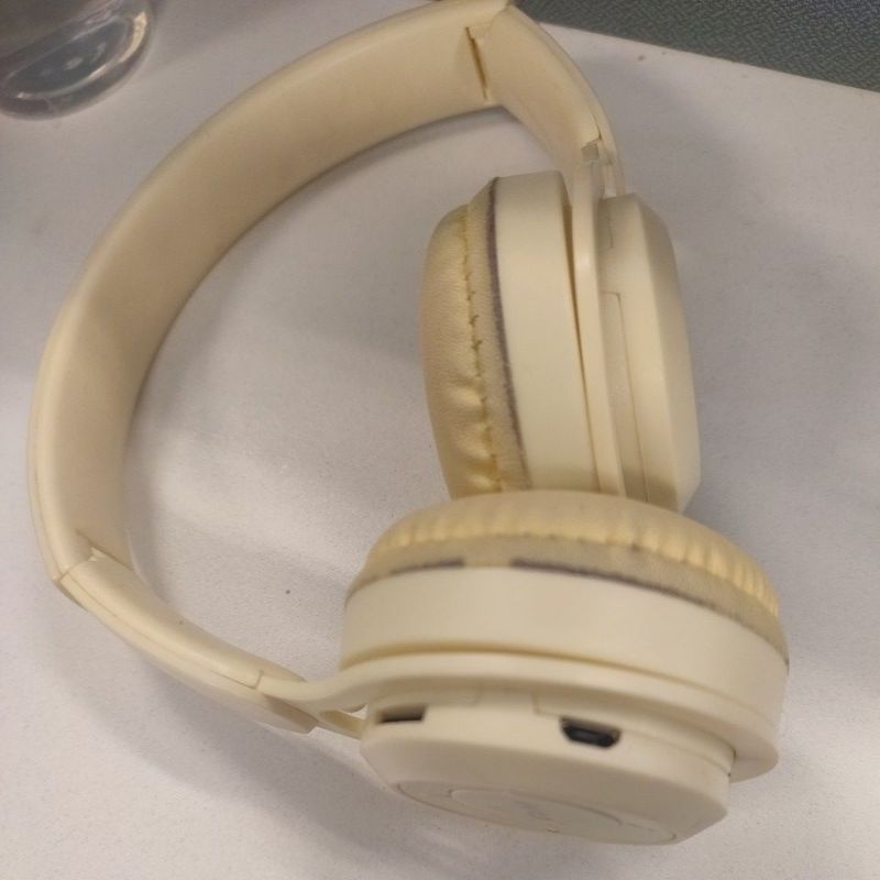 headphone JBL