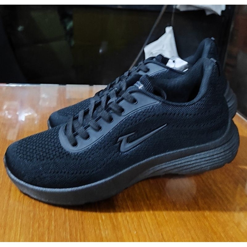 Sepatu Thomas Hitam Full black  Sepatu Sekolah Hitam
