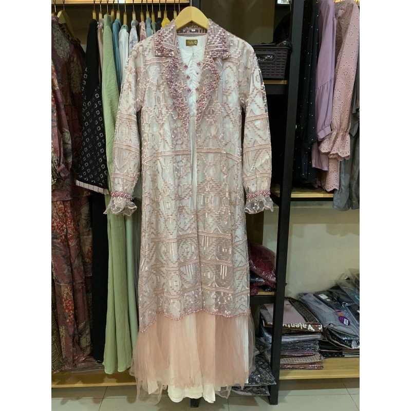 Raya Signature series 1 by halwa apparel gamis brokat mewah dress inner silk outer long blazer lace 