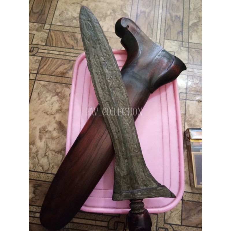 Keris | Pamor Banyu Mili | Bethok Singosari | Barang Antik