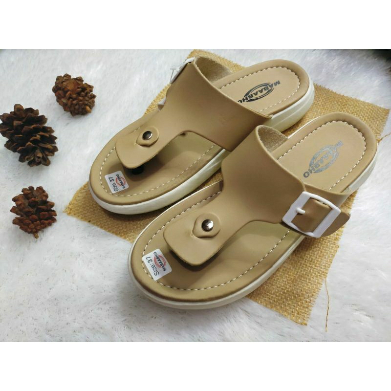 Sandal Wanita Jelly Import Empuk Enak Anti Slip