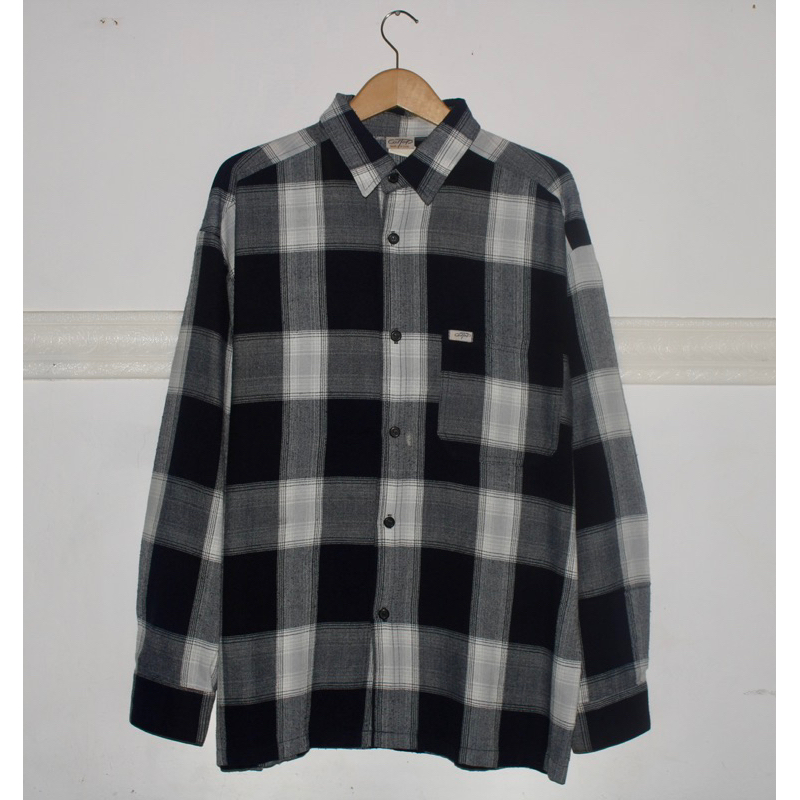 Flanel / Kemeja Caltop Veterano Black & White Made In Usa