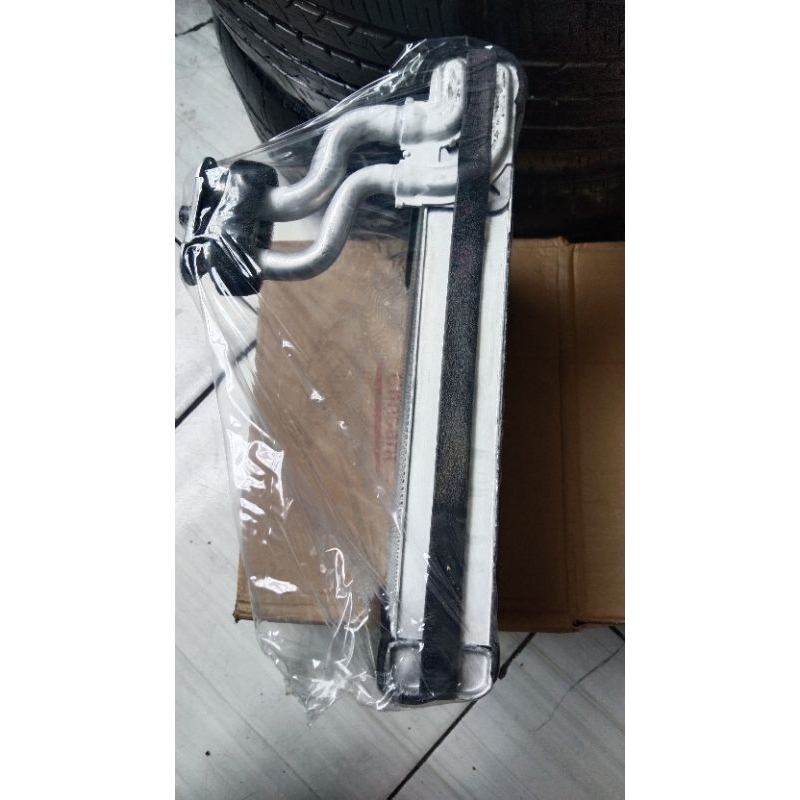 EVAPORATOR AC MOBIL LUXIO GRANDMAX MINIBUS