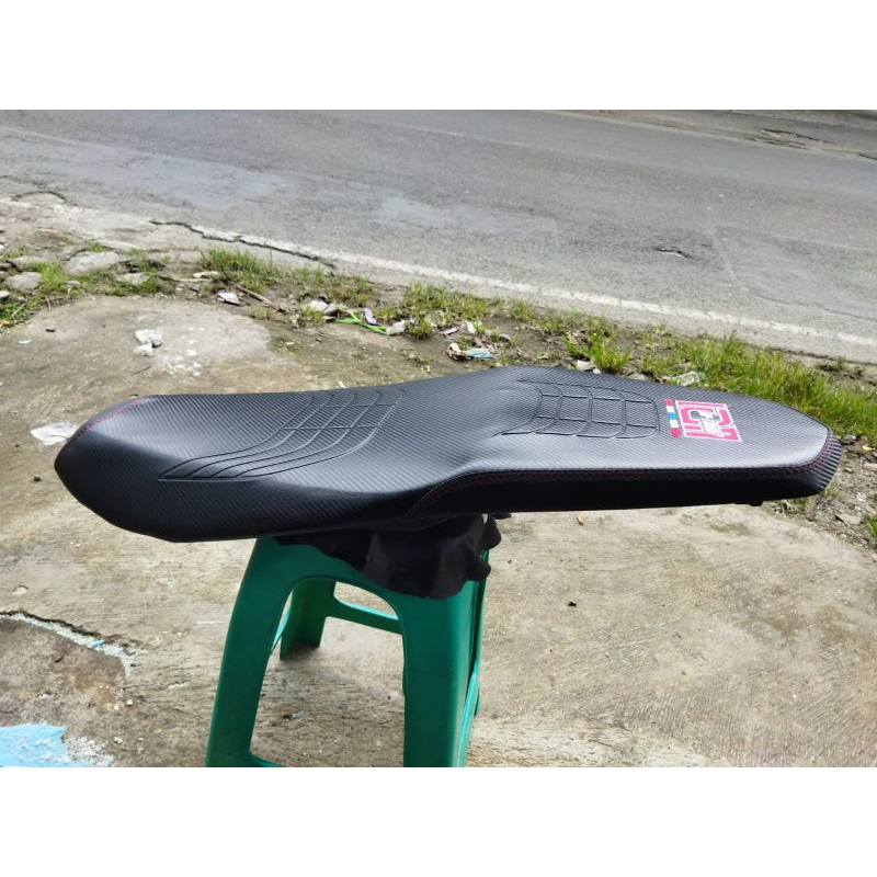 Jok Vario 160 Slim Kulit Press