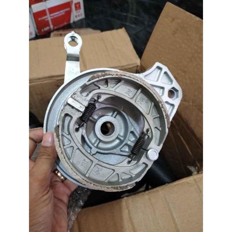 Kampas Rem belakang Uwinfly T3