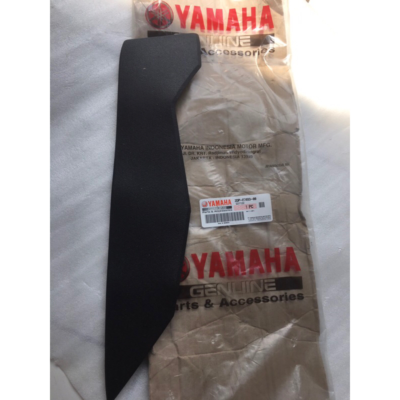 karpet pijakan besar bagian belakang nmax old original yamaha karet step depan kiri
