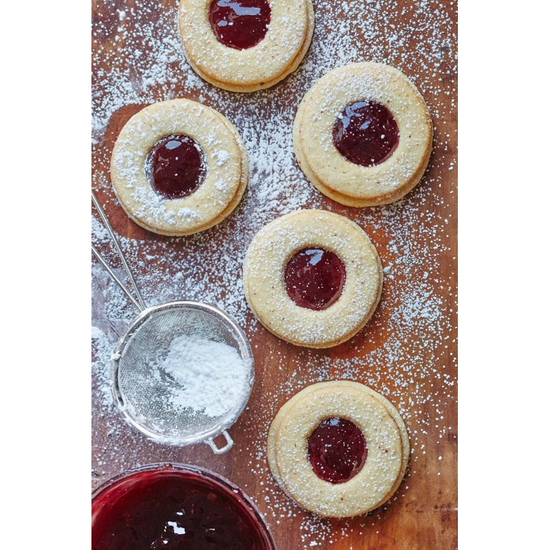 

kue kering selai strawberry