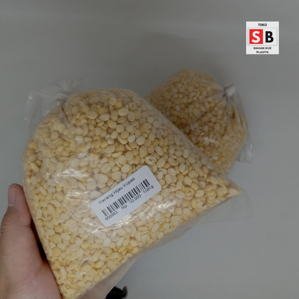 

KACANG HIJAU KUPAS DALAM KEMASAN 1/4KG (250GR) / KACANG KUPAS HIJAU