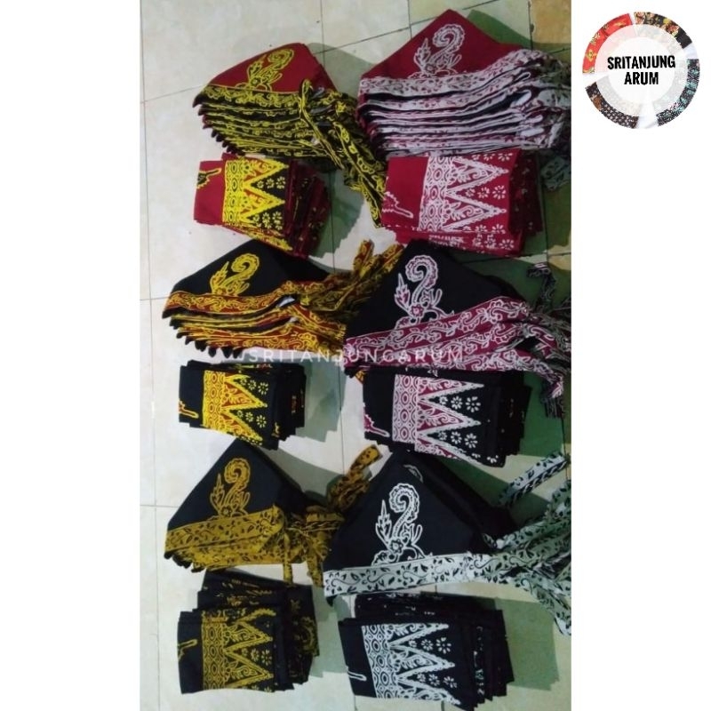 Udeng Ikat Kepala Jadi Syal Banyuwangi