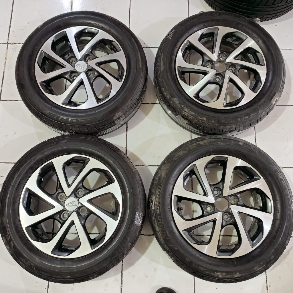 VELG MOBIL SECOND STANDAR AGYA TRD RING 14 PCD 4X100 + BAN (2019) 175 65 R14