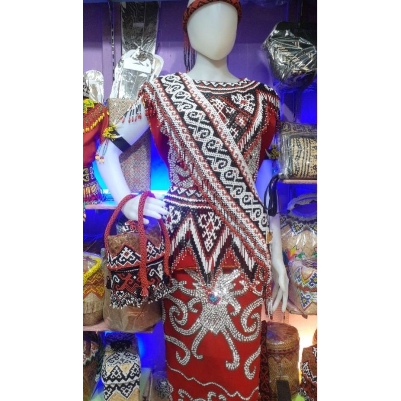 satu paket satu set kostum aksesoris khas dayak (seperti di patung) kostum adat dayak cewek dewasa p