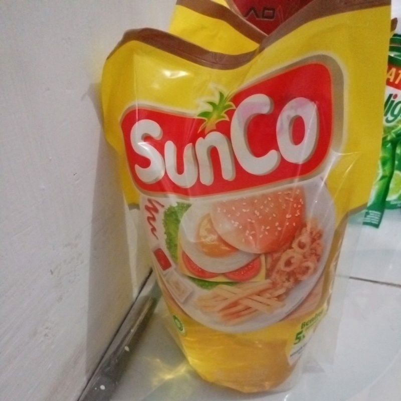 

minyak goreng sunco 2 liter