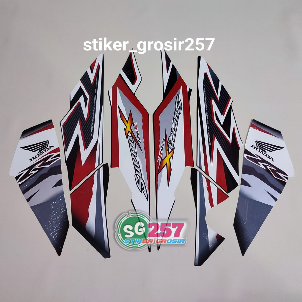 STIKER STRIPING LES LIST BODY MOTOR HONDA SUPRA X 125 R HITAM SILVER